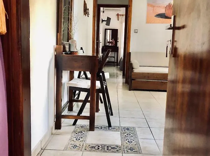 巴蒂斯塔斯公寓酒店 * 纳乌萨